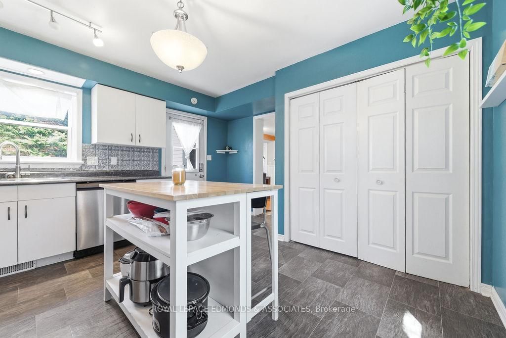 430 Mary Street • Pembroke, ON photo 21