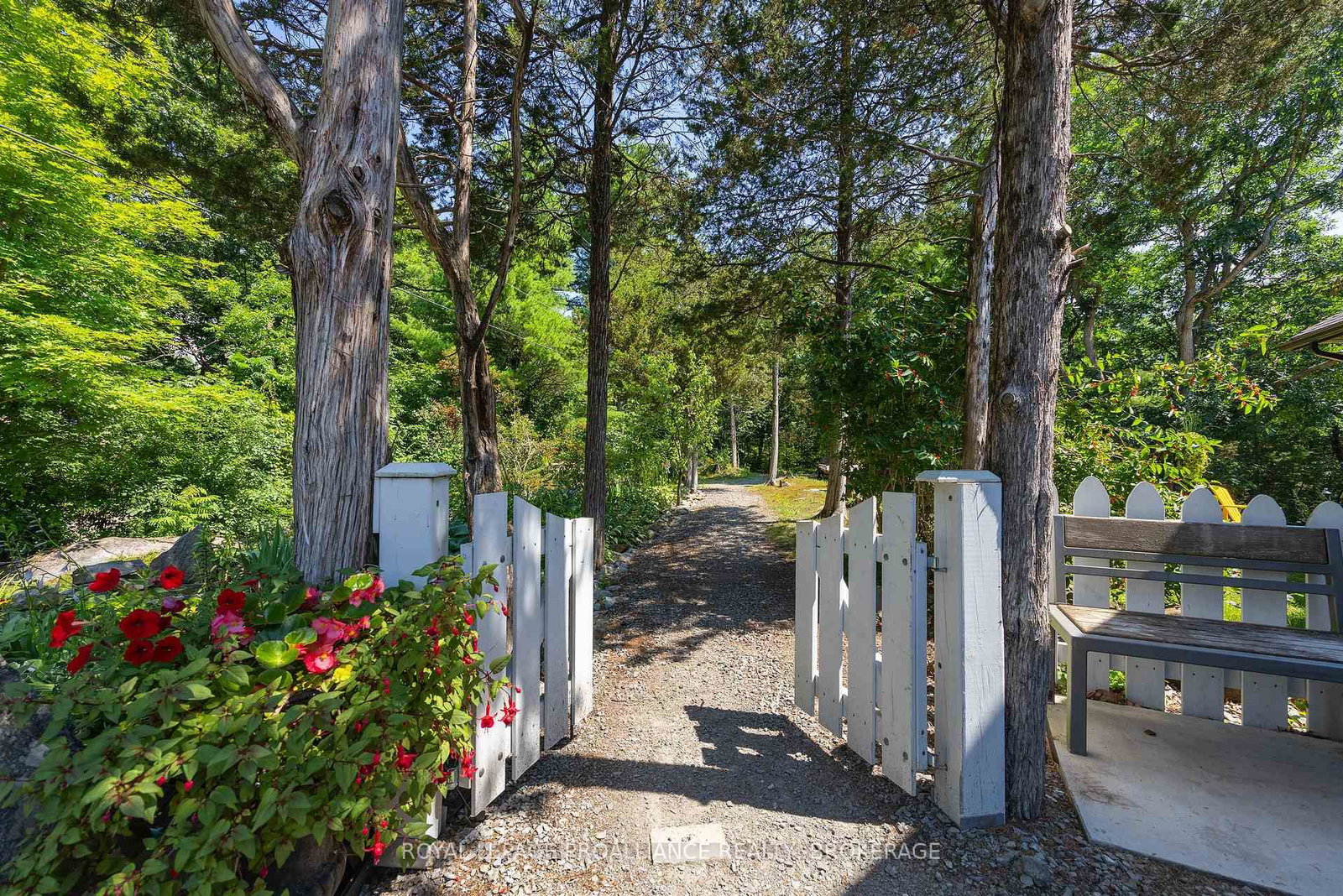 369 Old River Road • Front of Yonge, ON photo 5