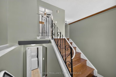 585 Gavin Court • Kingston, ON photo 4