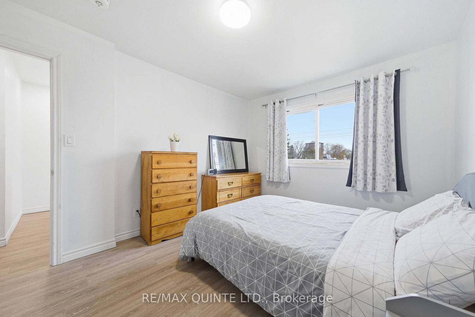 99 Dunnett Boulevard • #2 • Belleville, ON photo 14