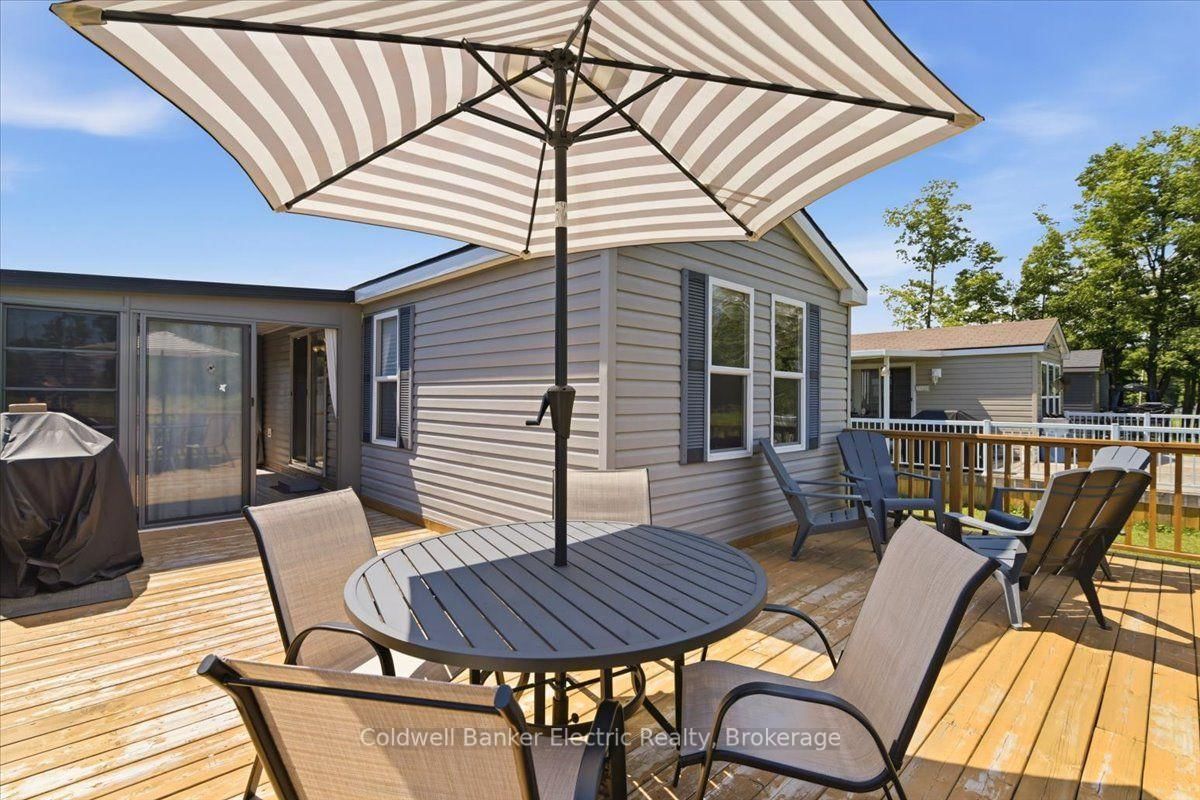 1235 Villiers Line 13 Lambton Avenue • Otonabee-South Monaghan, ON photo 27