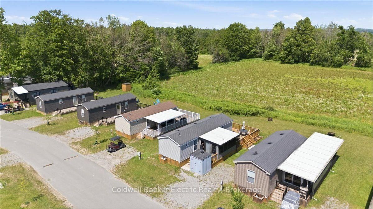 1235 Villiers Line 13 Lambton Avenue • Otonabee-South Monaghan, ON photo 35