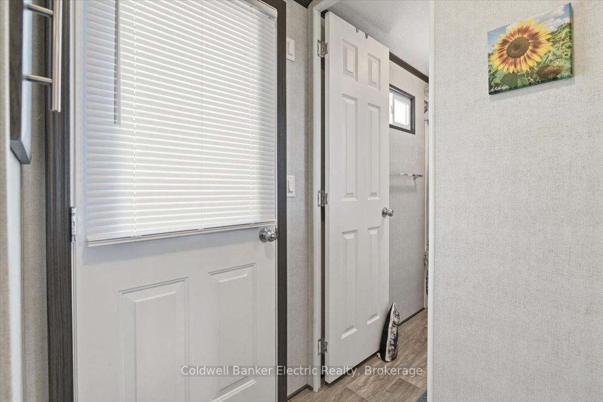 1235 Villiers Line 13 Lambton Avenue • Otonabee-South Monaghan, ON photo 5