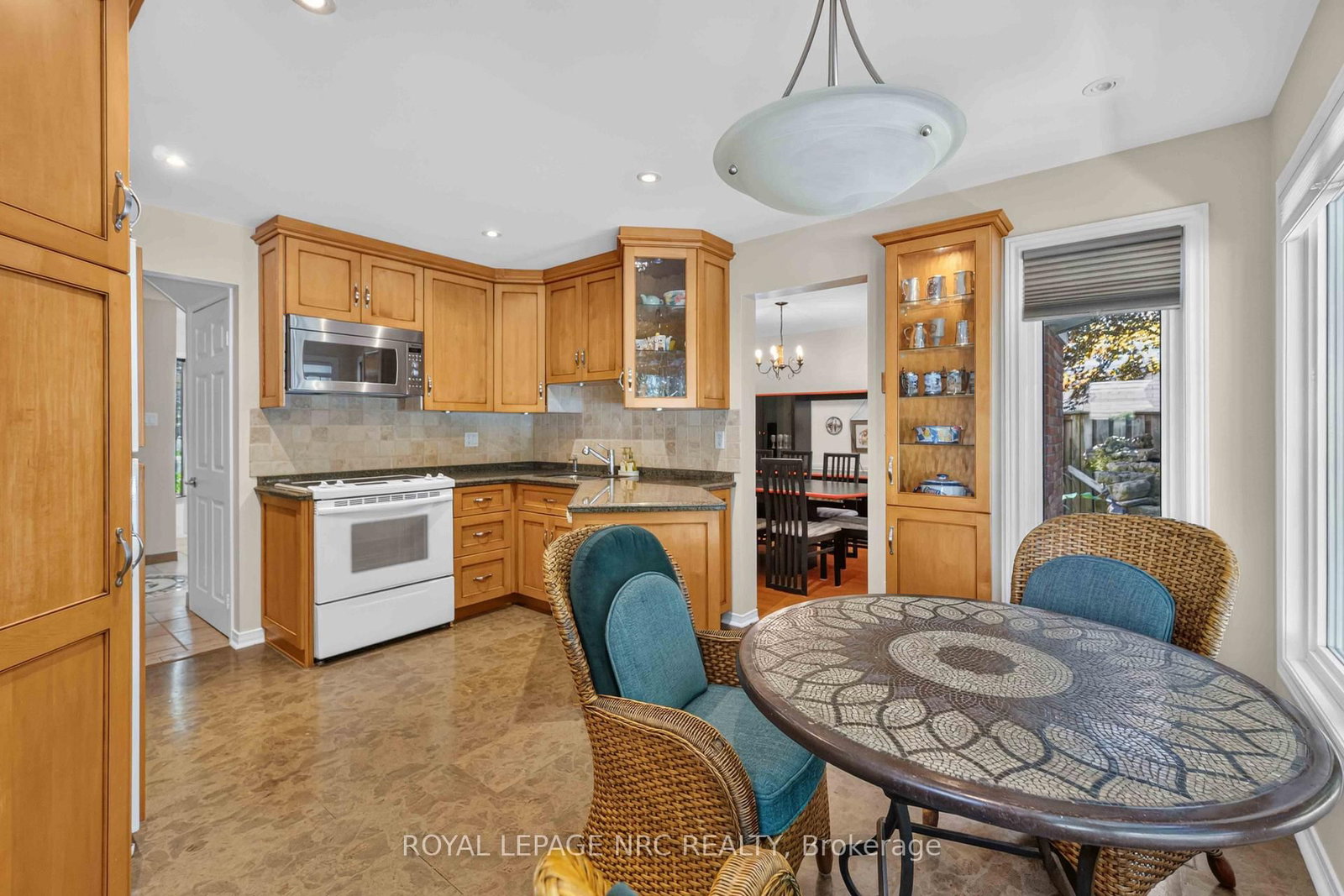 51 Forestview Drive • Hamilton, ON photo 15