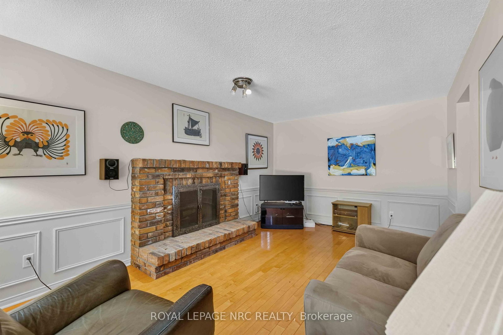 51 Forestview Drive • Hamilton, ON photo 8