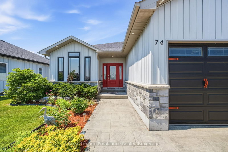 74 Sienna Avenue
