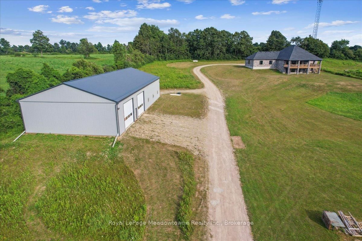 8837 Wellington Road 124 • Erin, ON photo 40