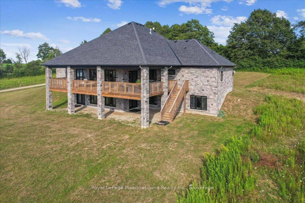 8837 Wellington Road 124 • Erin, ON photo 42