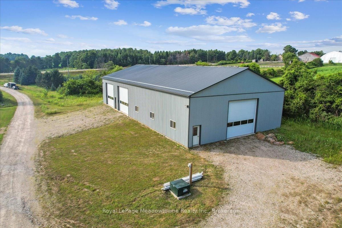8837 Wellington Road 124 • Erin, ON photo 44