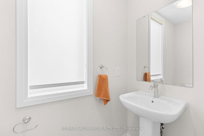 16 Crossmore Crescent • Cambridge, ON photo 5