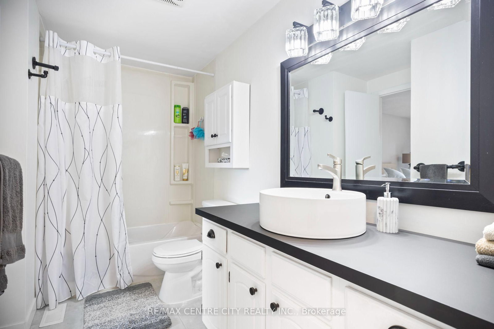 684 Macyoung Drive • Kincardine, ON photo 11