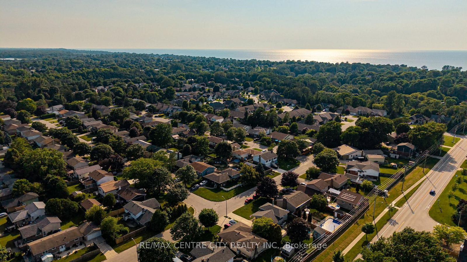 684 Macyoung Drive • Kincardine, ON photo 33