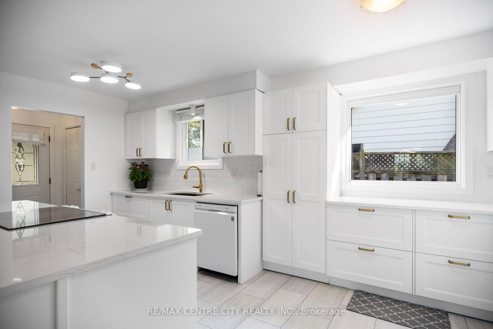 684 Macyoung Drive • Kincardine, ON photo 6