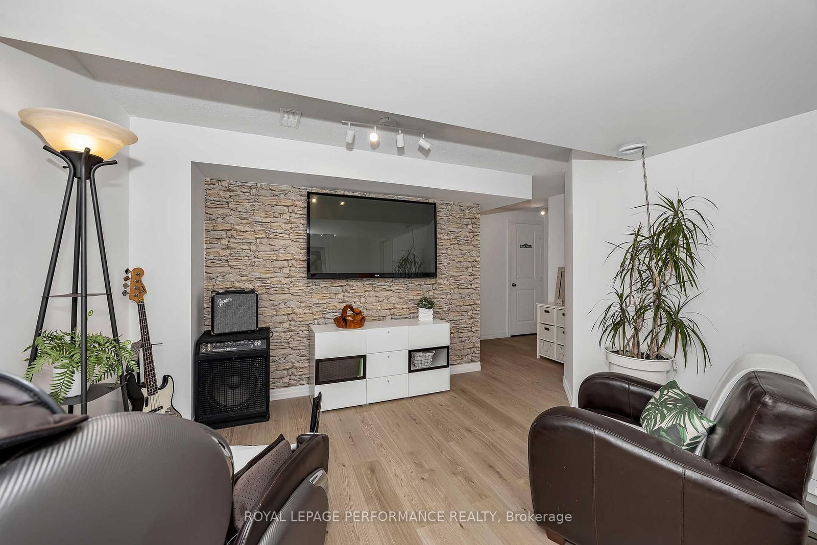 510 Knotridge Street • Orleans, ON photo 23