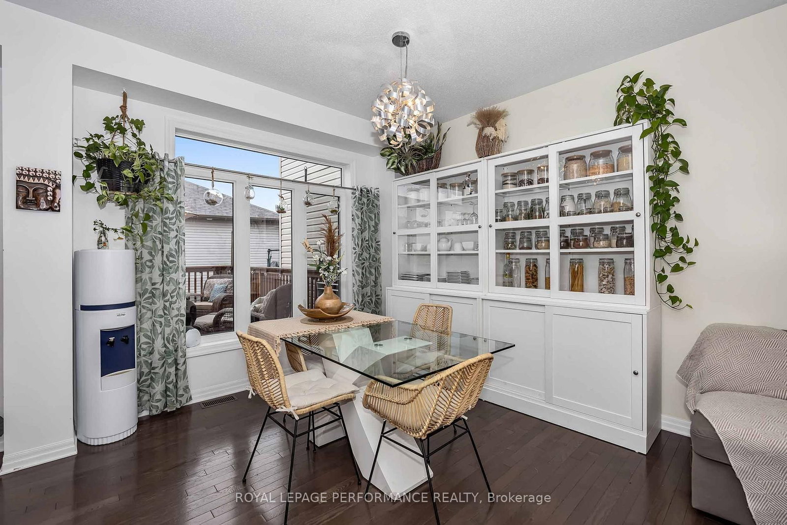 510 Knotridge Street • Orleans, ON photo 8