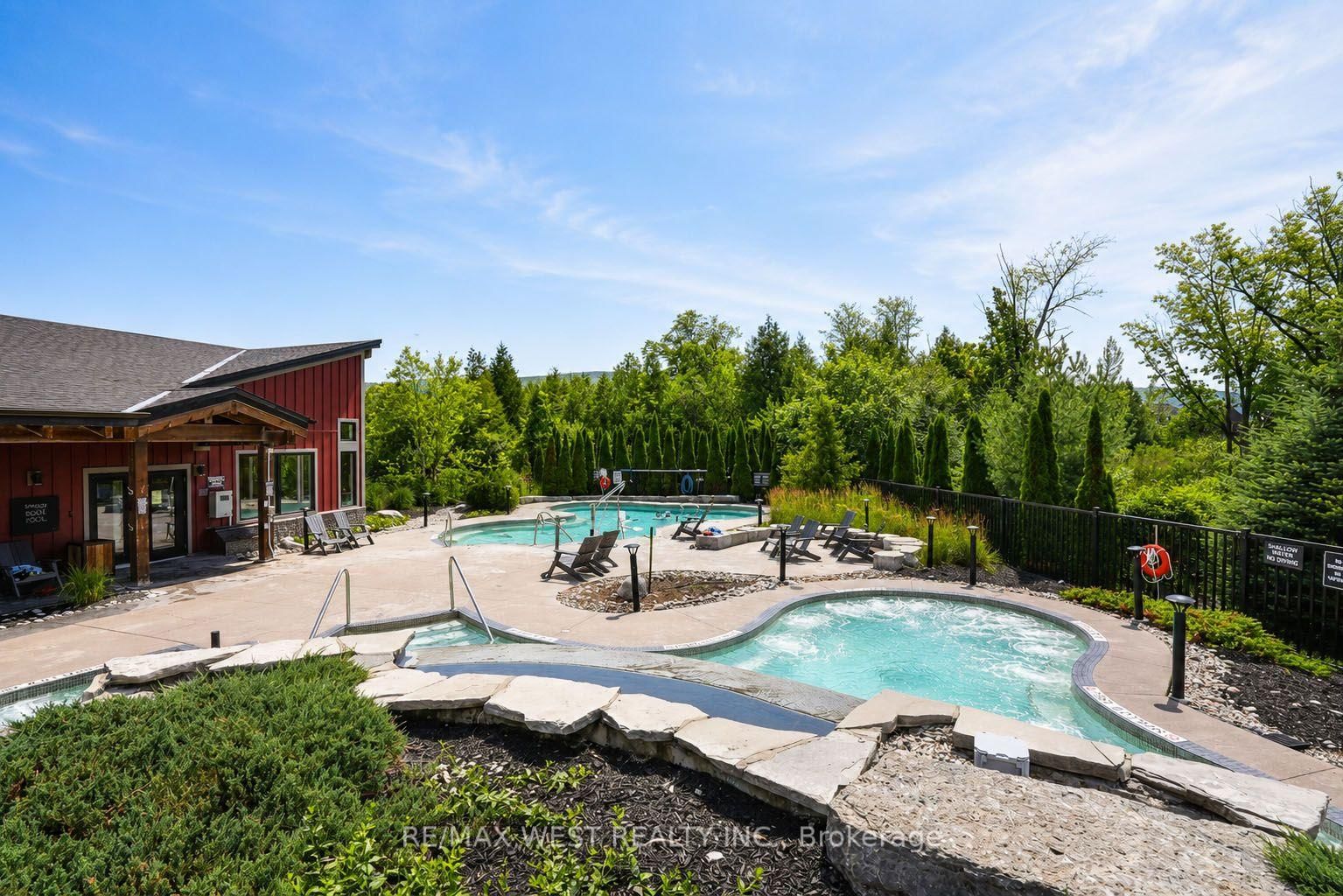 20 Beckwith Lane • #202 • Blue Mountains, ON photo 14