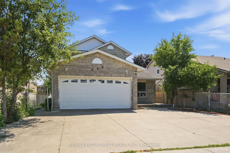 448 STONE CHURCH Road E