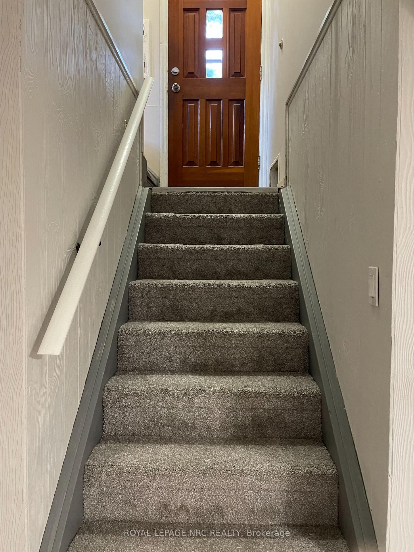 22 Dunblane Avenue • St. Catharines, ON photo 11