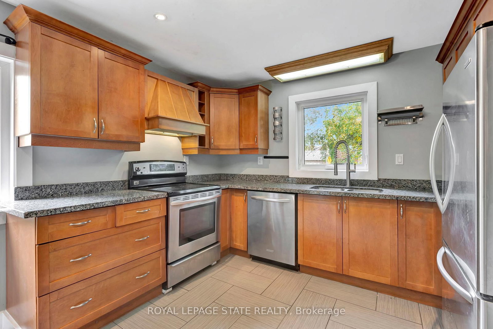 121 King Street E • Hamilton, ON photo 13