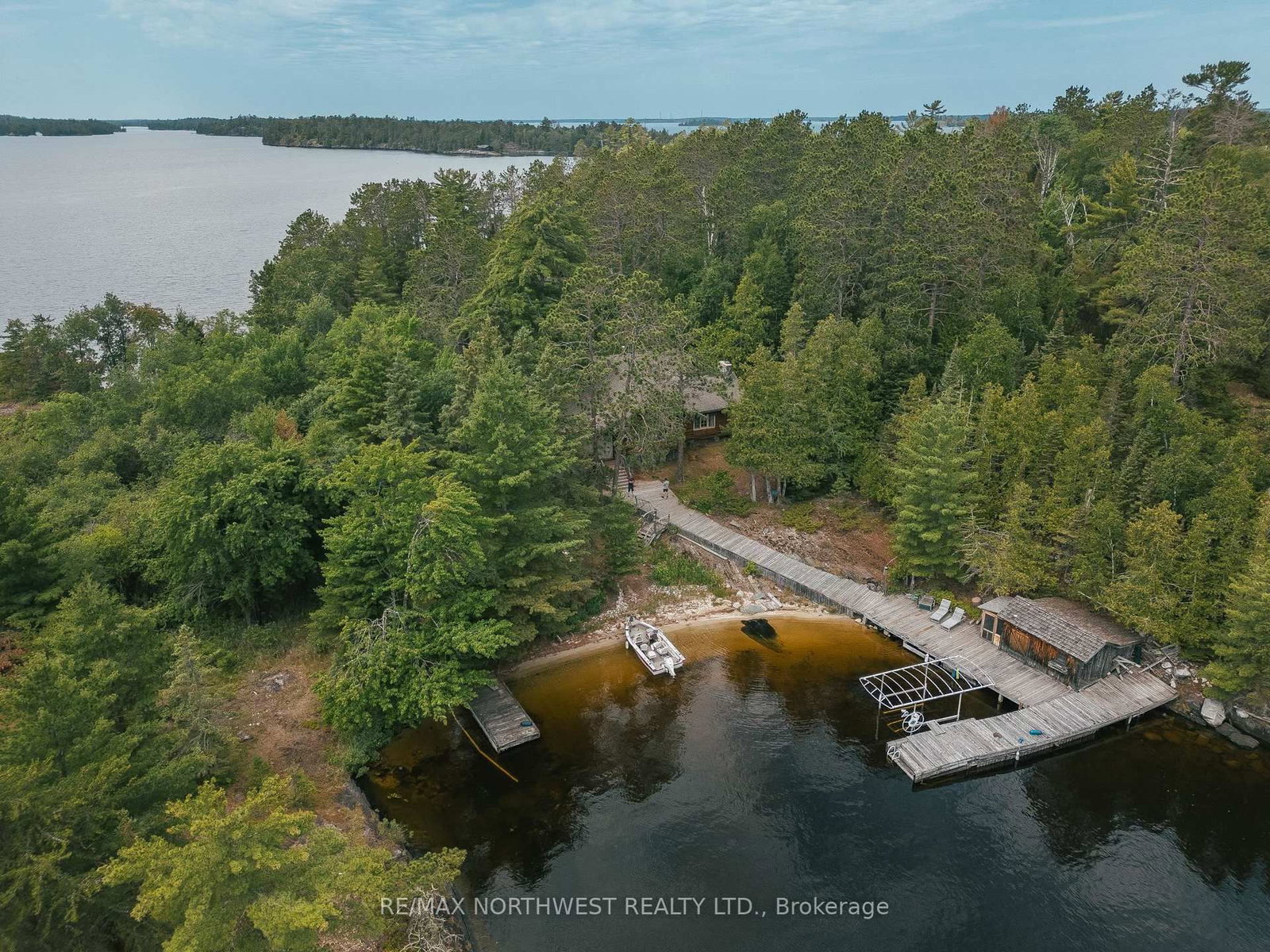 1 Red Pine Island • Rainy River Remote Area, ON photo 2