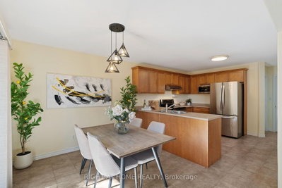 1579 Devos Drive • London North, ON photo 9