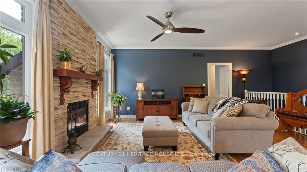 2 Hunter Drive S • Norfolk, ON photo 14