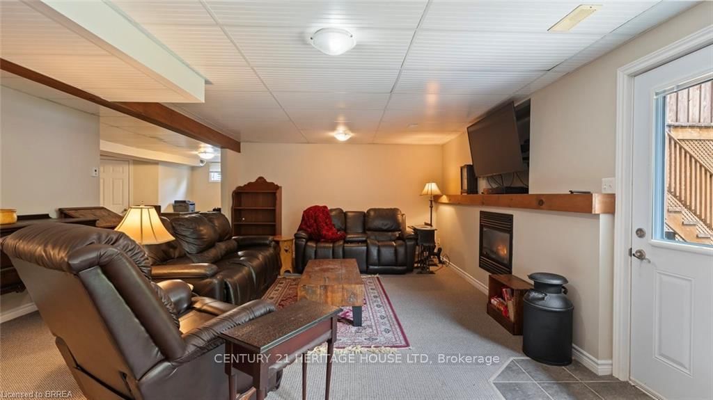 2 Hunter Drive S • Norfolk, ON photo 24
