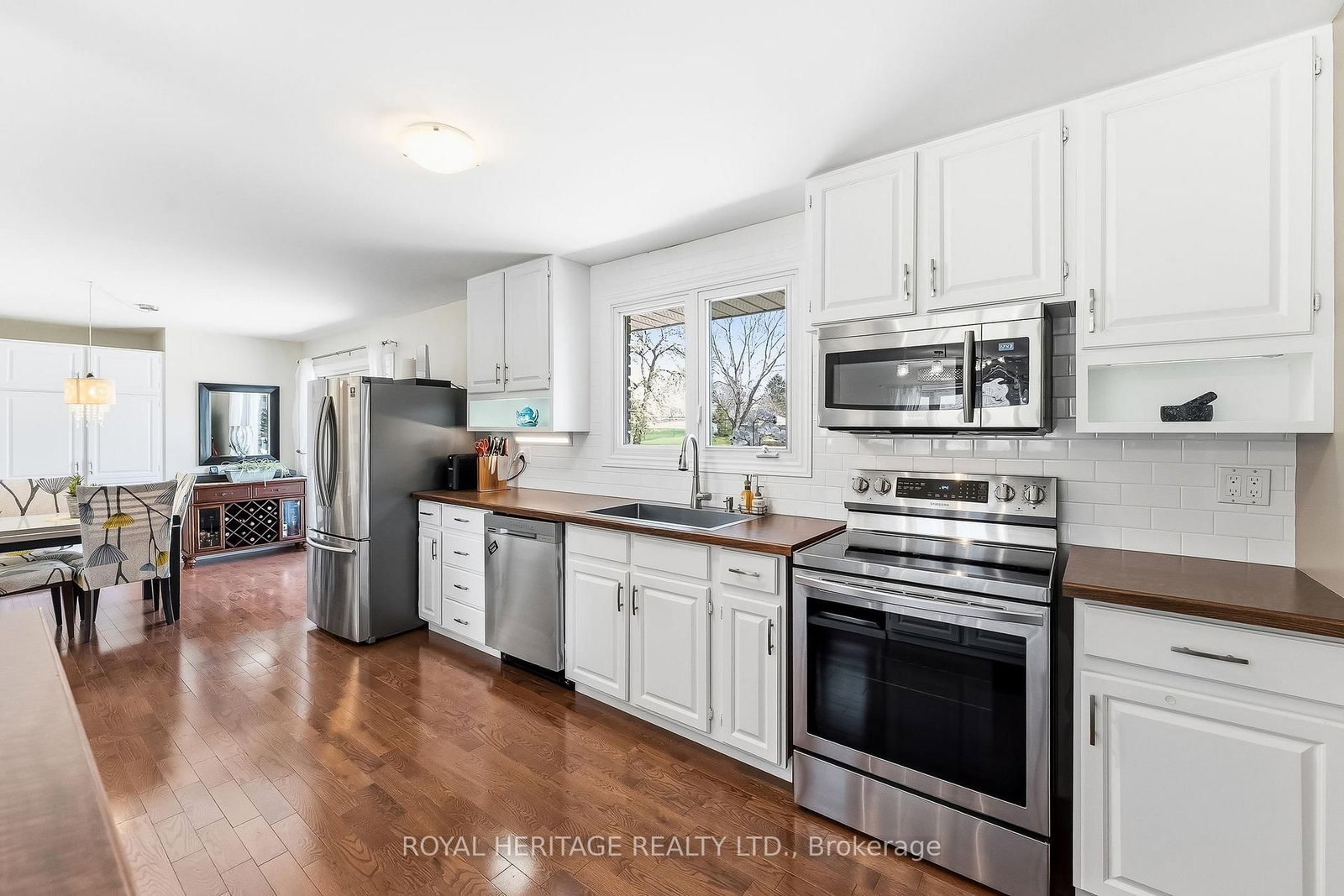 2434 Wallbridge Loyalist Road • Quinte West, ON photo 9