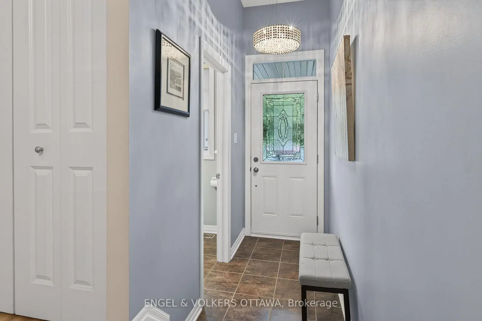 512 Knotridge Street, Orleans, ON — photo 3