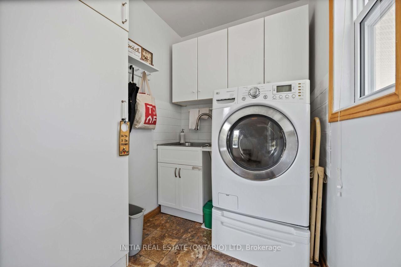 4217 Bluepoint Drive • Plympton-Wyoming, ON photo 20
