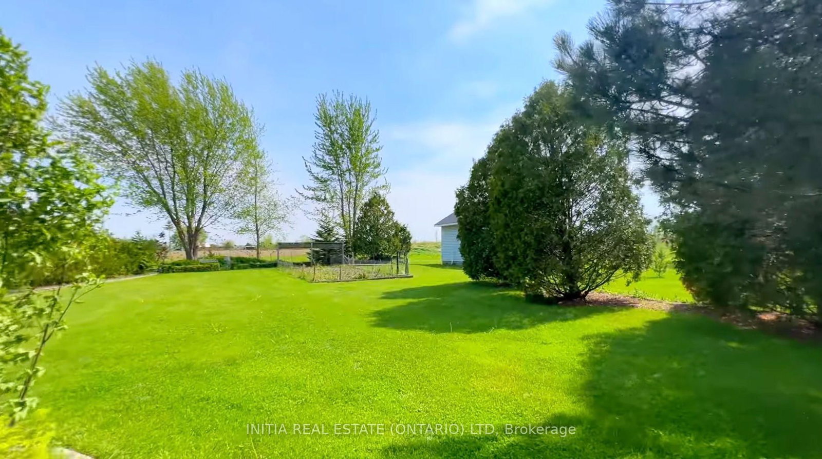 4217 Bluepoint Drive • Plympton-Wyoming, ON photo 30