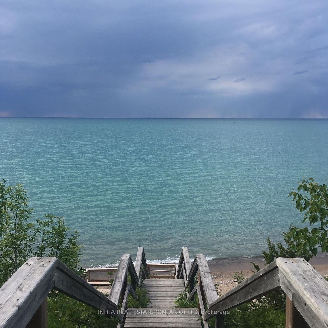 4217 Bluepoint Drive • Plympton-Wyoming, ON photo 37