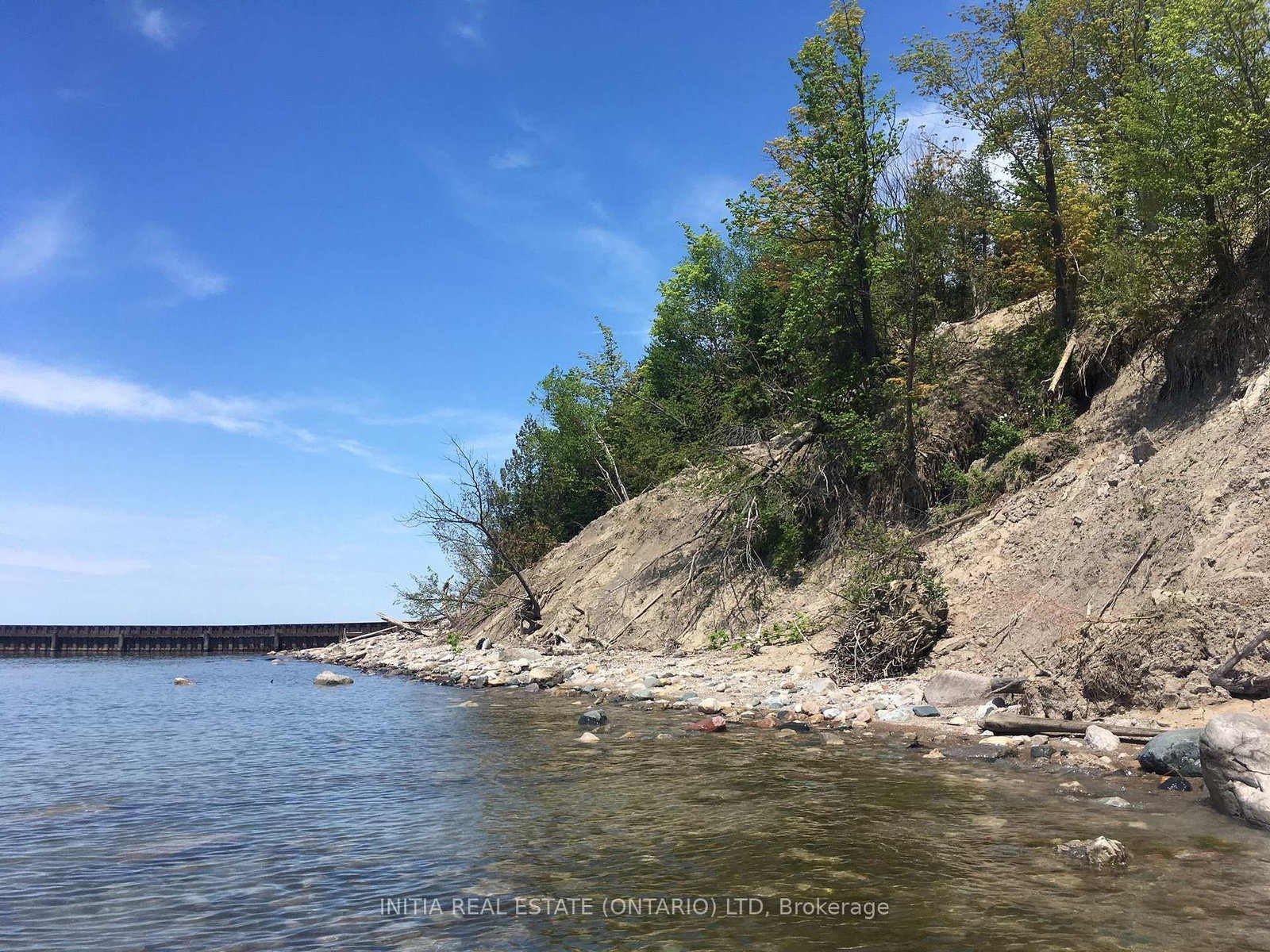 4217 Bluepoint Drive • Plympton-Wyoming, ON photo 38