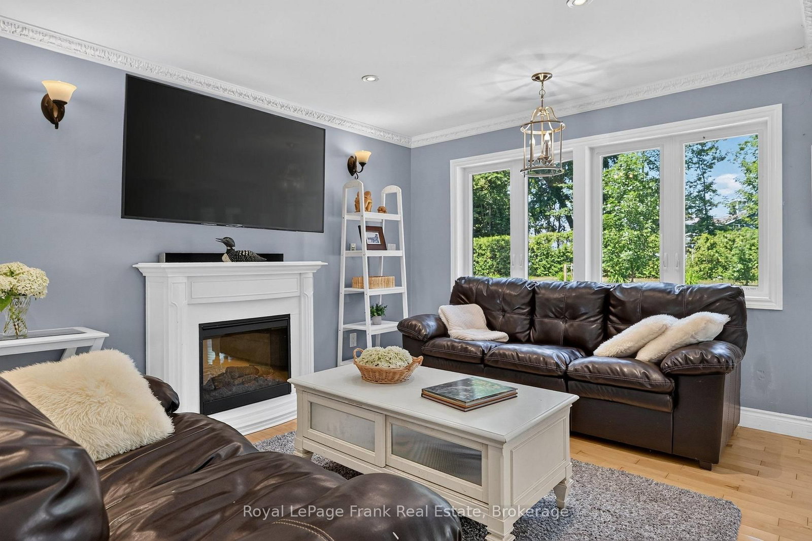 9 Lilac Lane • Kawartha Lakes, ON photo 6