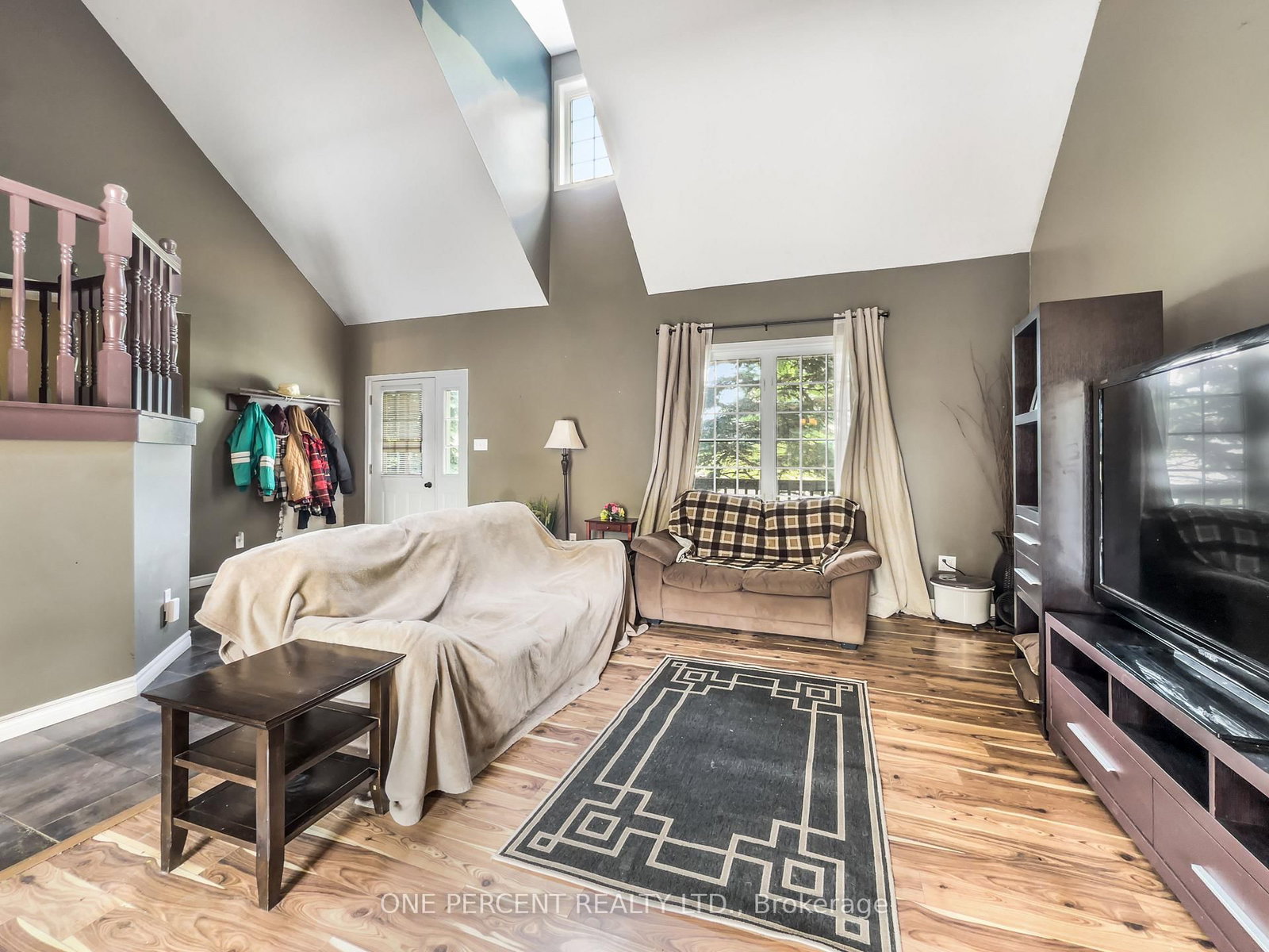 30 Woodridge Drive • Madoc, ON photo 14