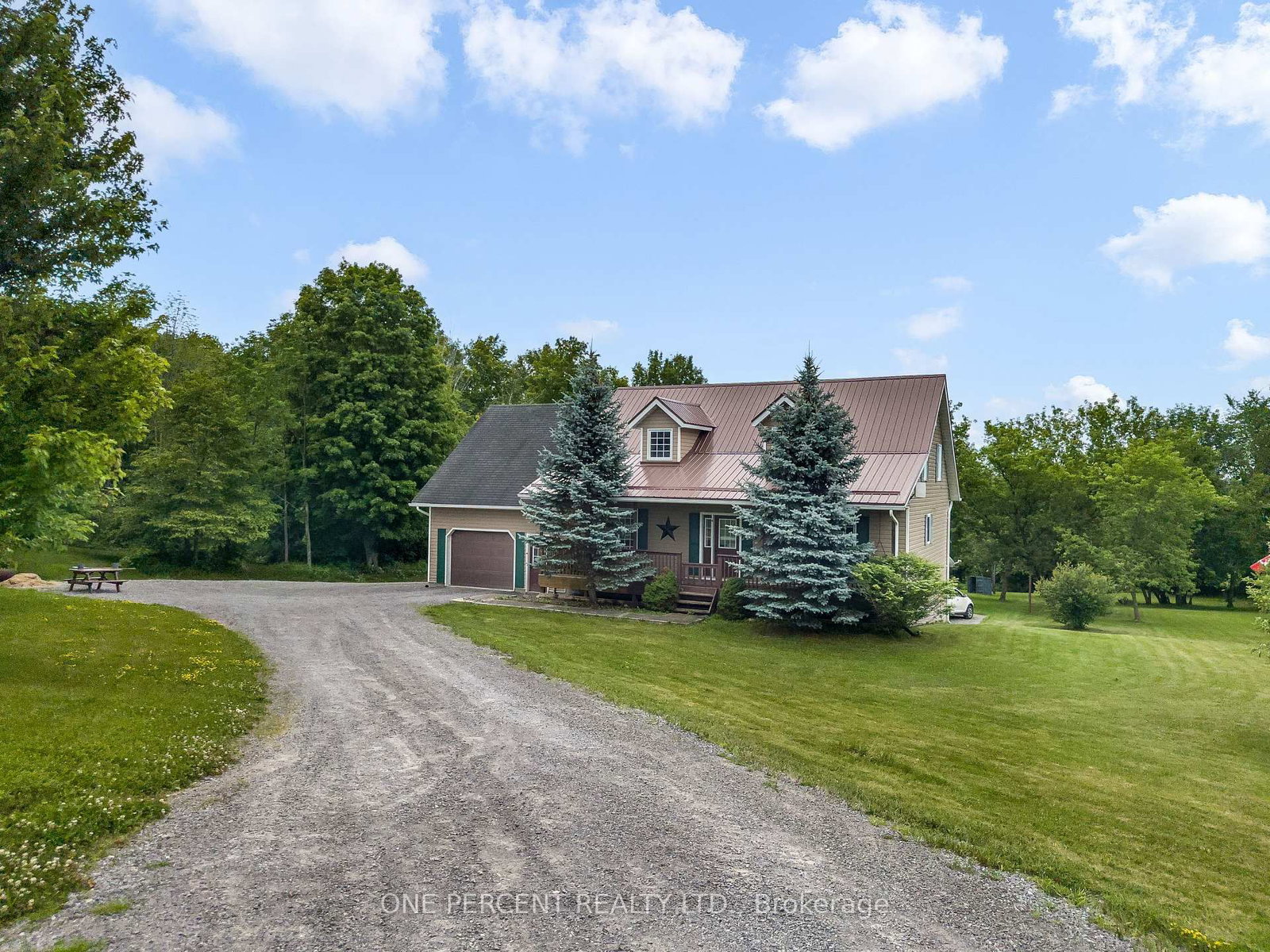 30 Woodridge Drive • Madoc, ON photo 2
