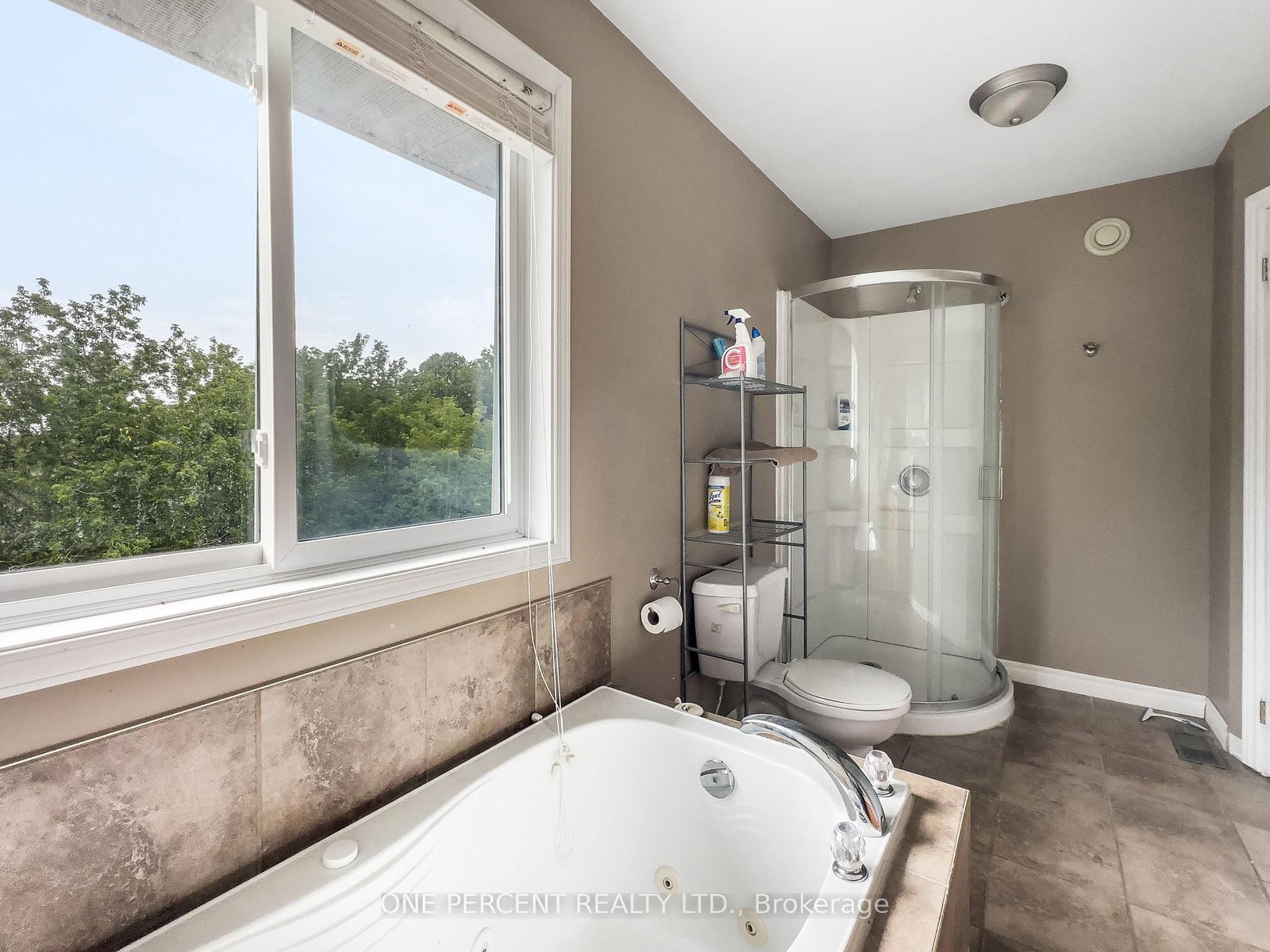 30 Woodridge Drive • Madoc, ON photo 24