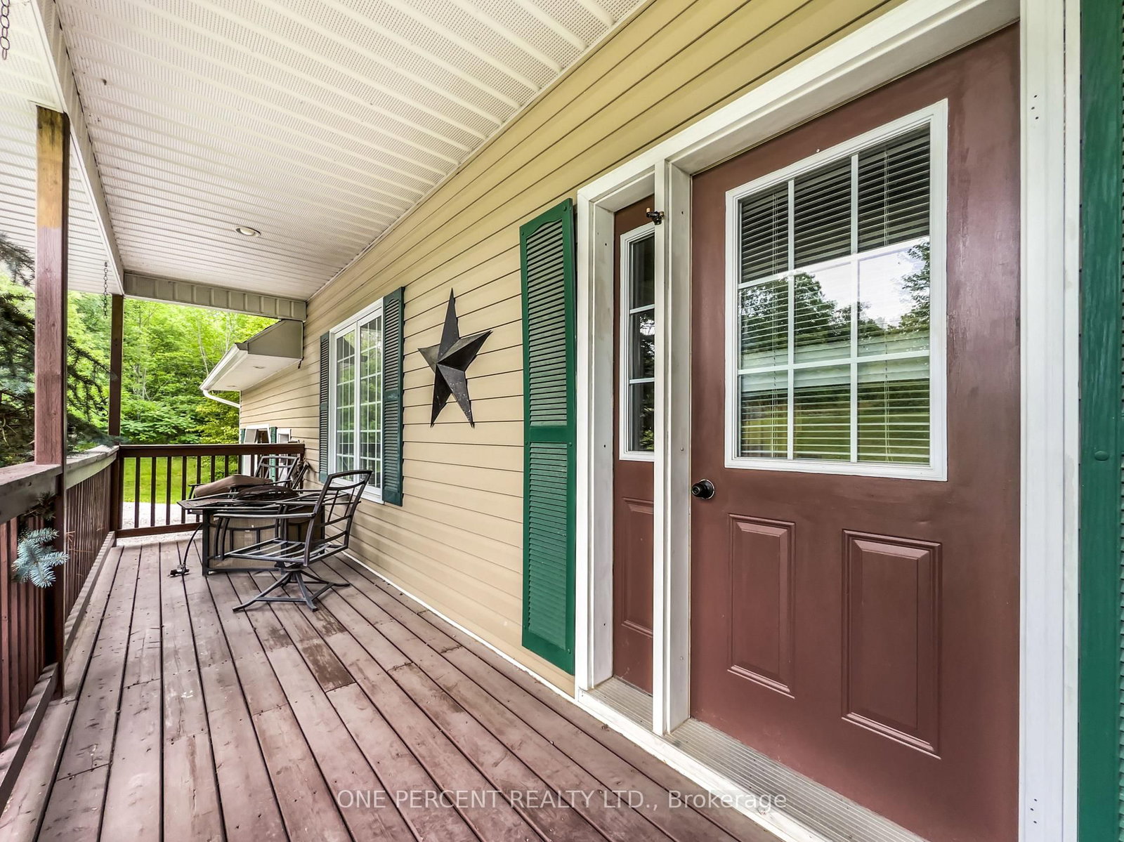 30 Woodridge Drive • Madoc, ON photo 5