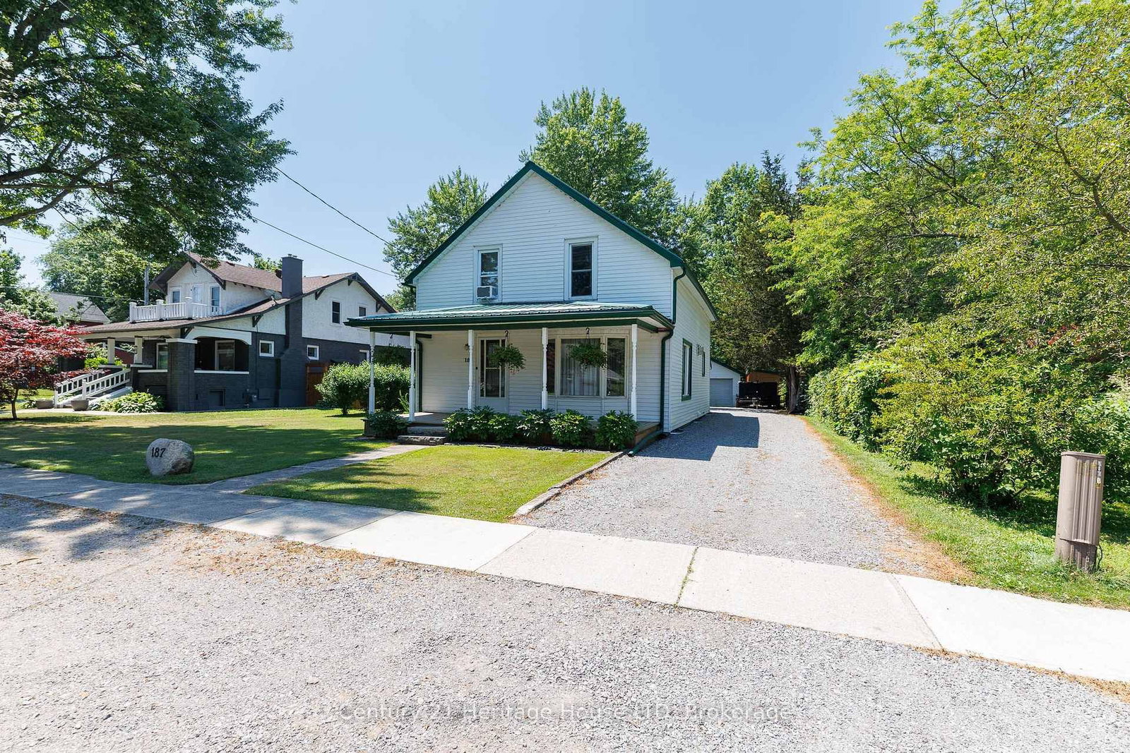187 South Mill Street • Fort Erie, ON photo 6
