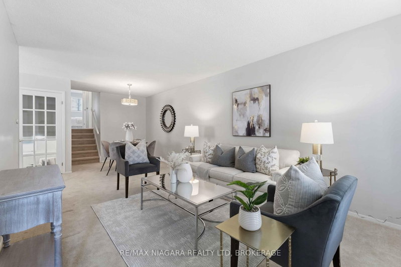 6156 Wildrose Crescent, Niagara Falls