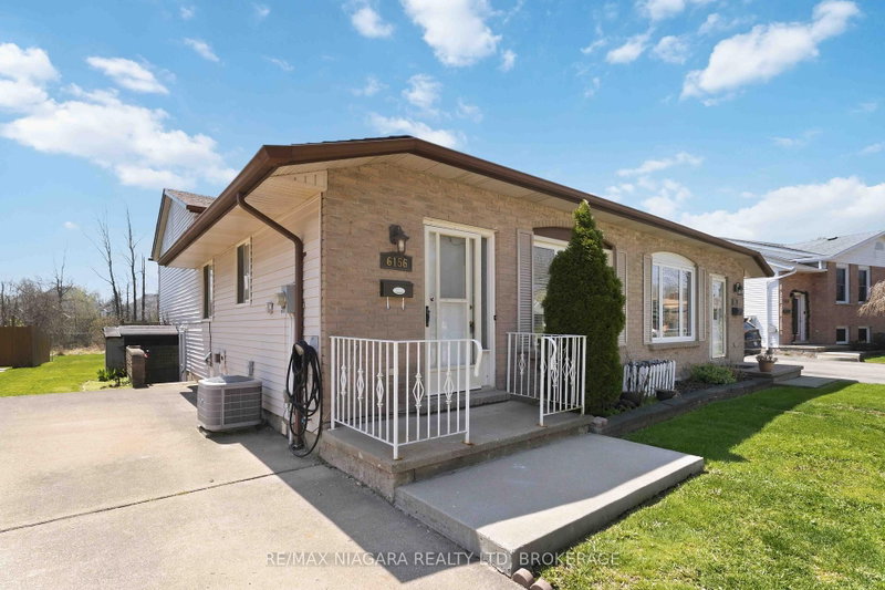 6156 Wildrose Crescent