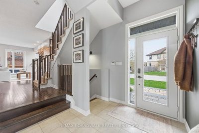 375 Cooks Mill Crescent • Ottawa, ON photo 5