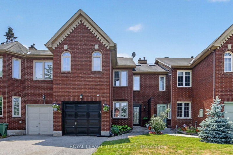 3 Hepburn Court
