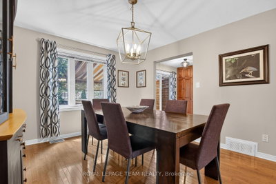 3 Hepburn Court • Ottawa, ON photo 9