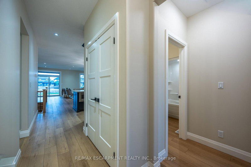 88 Craddock Boulevard