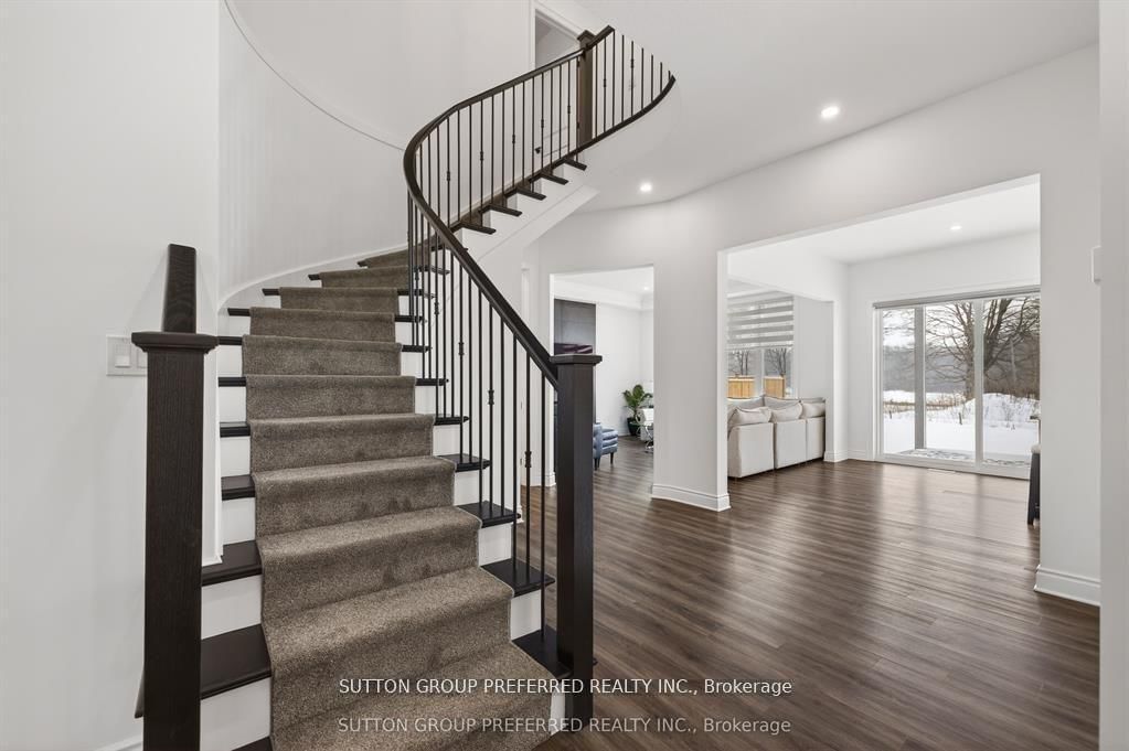 105 Harvest Lane • Thames Centre, ON photo 21