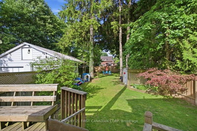 968 COLBORNE Street • London East, ON photo 3