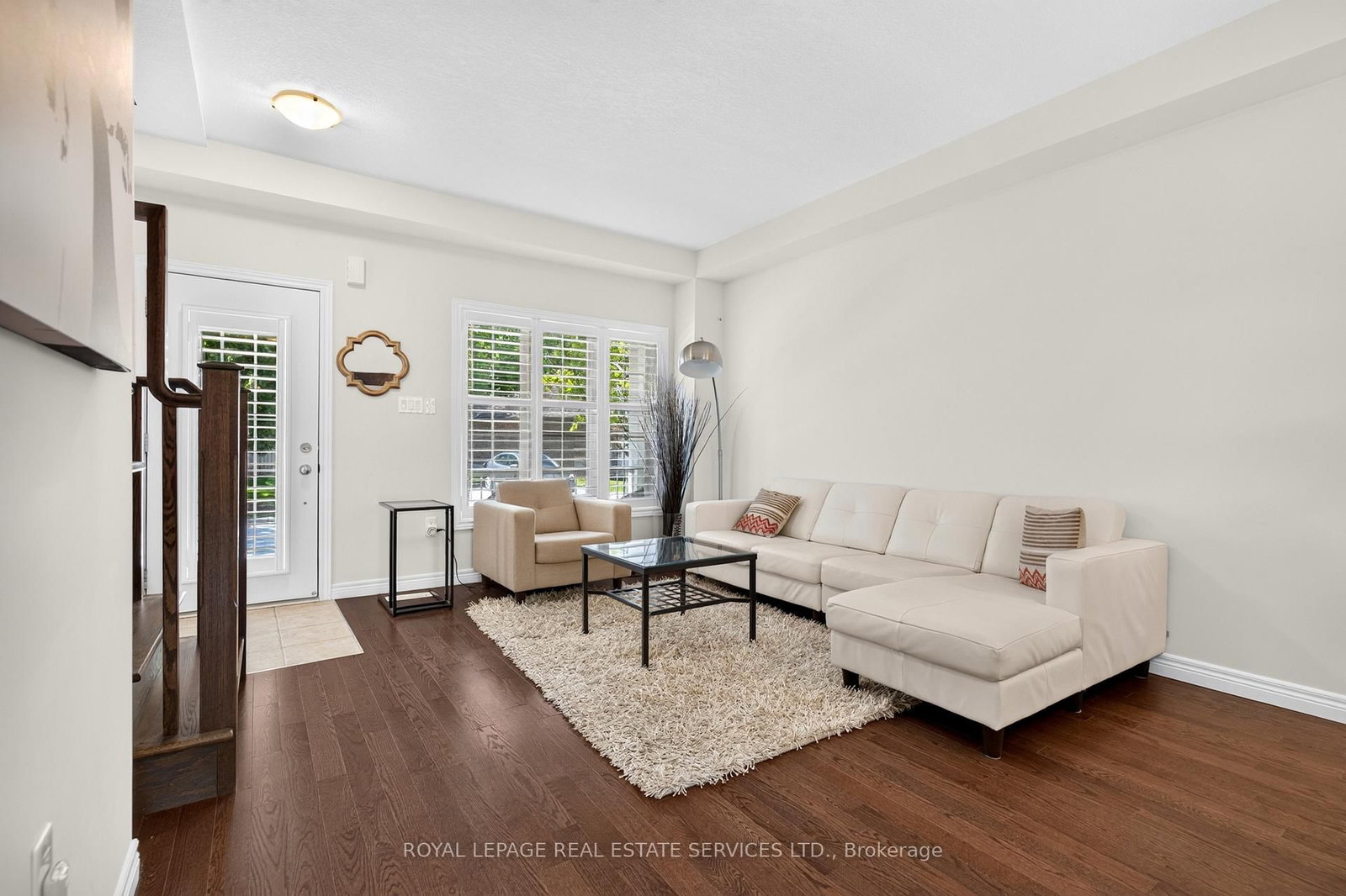 113 Liddycoat Lane • Hamilton, ON photo 6