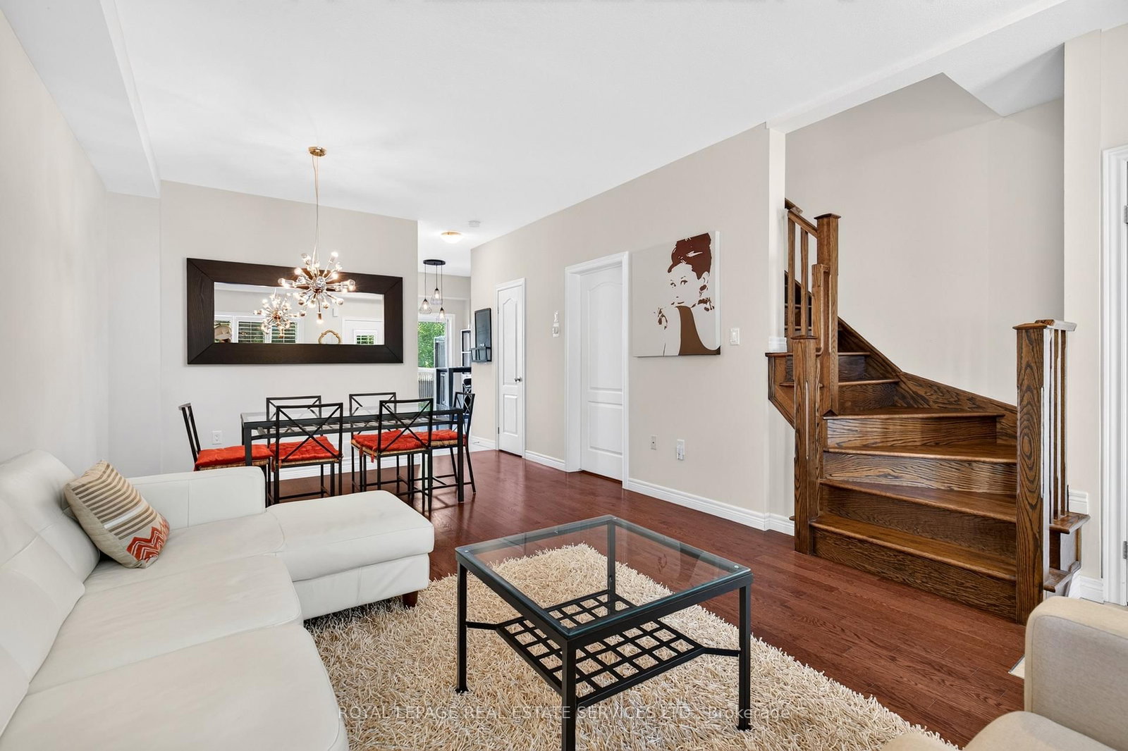 113 Liddycoat Lane • Hamilton, ON photo 8
