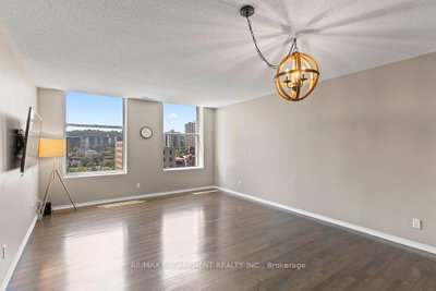 36 James Street S • #810 • Hamilton, ON photo 6